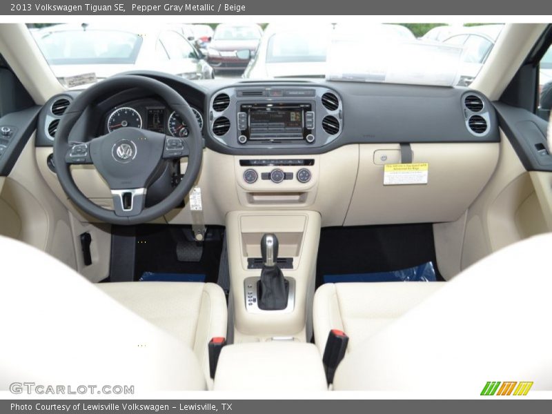 Pepper Gray Metallic / Beige 2013 Volkswagen Tiguan SE