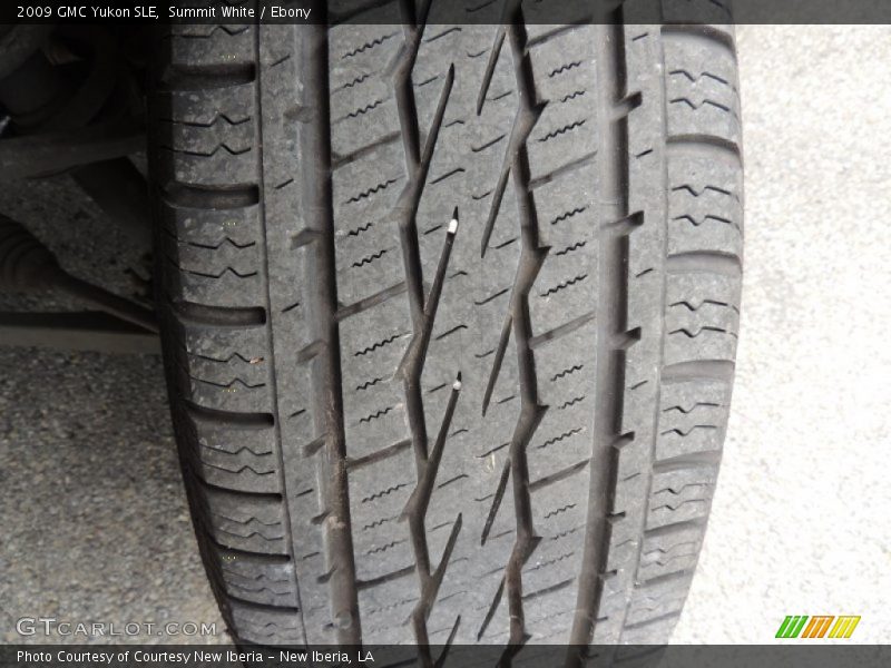 Summit White / Ebony 2009 GMC Yukon SLE