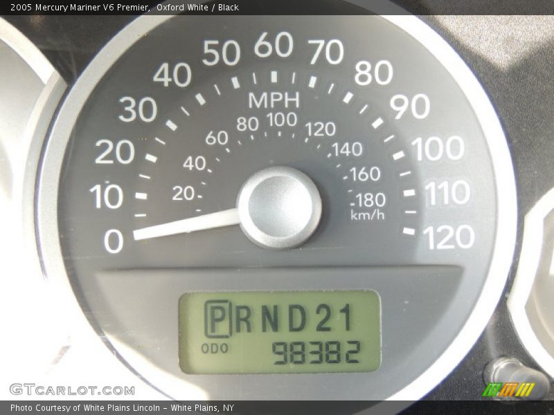 Oxford White / Black 2005 Mercury Mariner V6 Premier