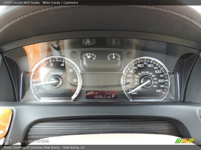 White Suede / Cashmere 2009 Lincoln MKS Sedan