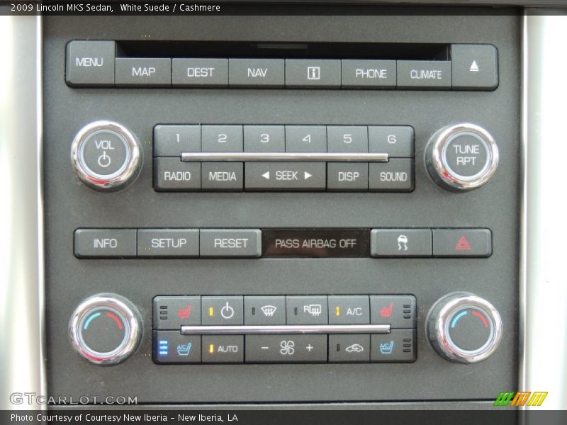 White Suede / Cashmere 2009 Lincoln MKS Sedan