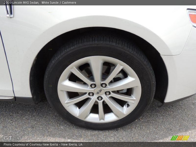 White Suede / Cashmere 2009 Lincoln MKS Sedan