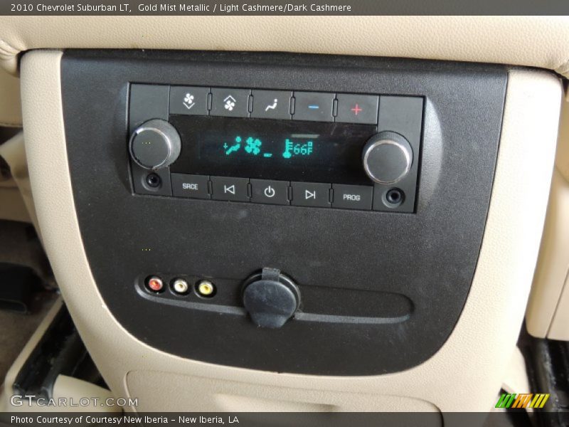 Gold Mist Metallic / Light Cashmere/Dark Cashmere 2010 Chevrolet Suburban LT