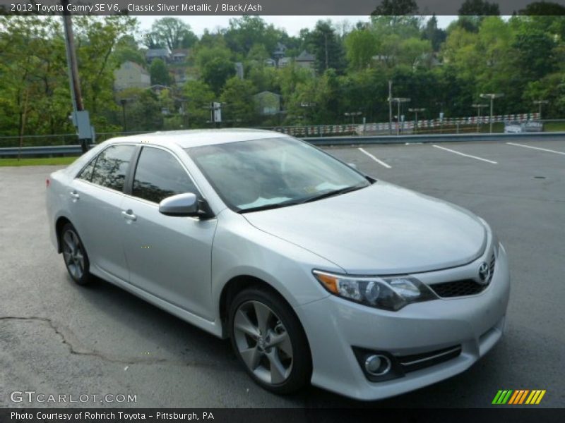 Front 3/4 View of 2012 Camry SE V6