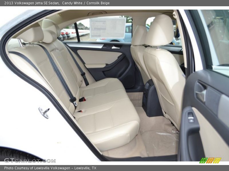Candy White / Cornsilk Beige 2013 Volkswagen Jetta SE Sedan