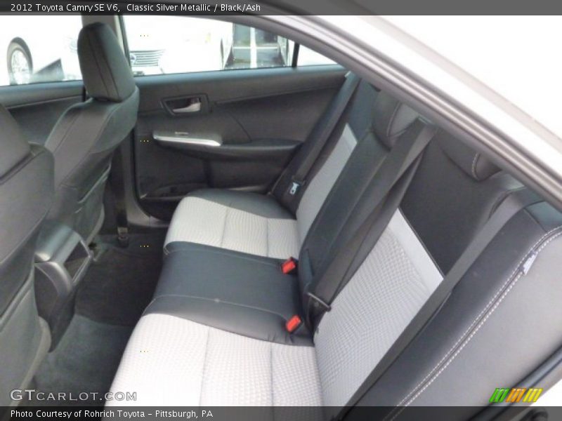 Classic Silver Metallic / Black/Ash 2012 Toyota Camry SE V6