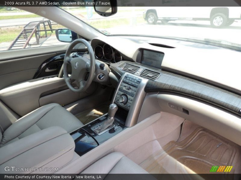 Dashboard of 2009 RL 3.7 AWD Sedan