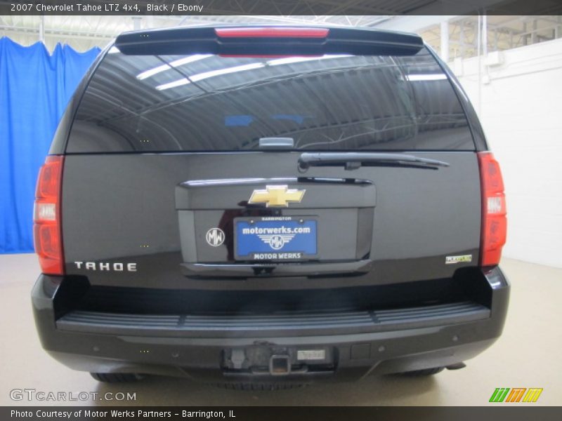 Black / Ebony 2007 Chevrolet Tahoe LTZ 4x4