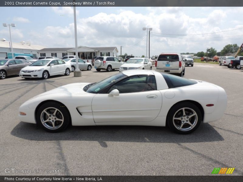 Speedway White / Torch Red 2001 Chevrolet Corvette Coupe