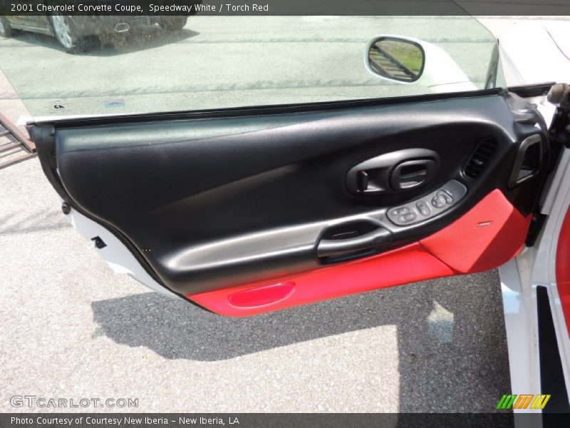 Door Panel of 2001 Corvette Coupe