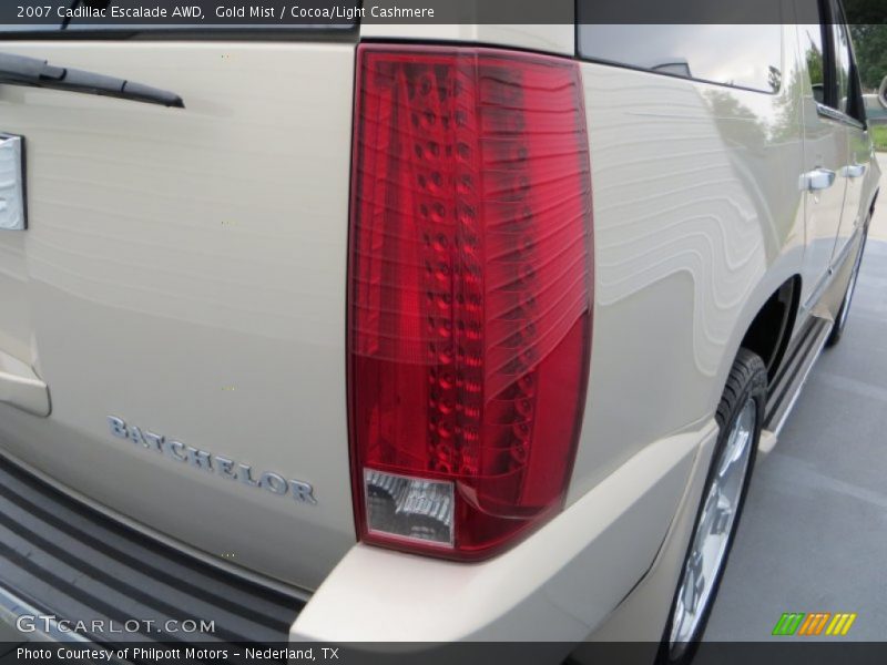 Gold Mist / Cocoa/Light Cashmere 2007 Cadillac Escalade AWD