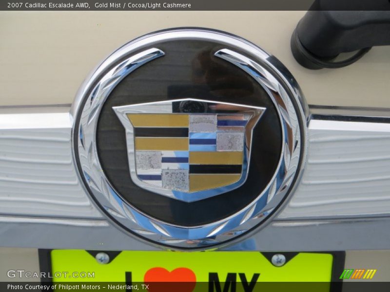 Gold Mist / Cocoa/Light Cashmere 2007 Cadillac Escalade AWD