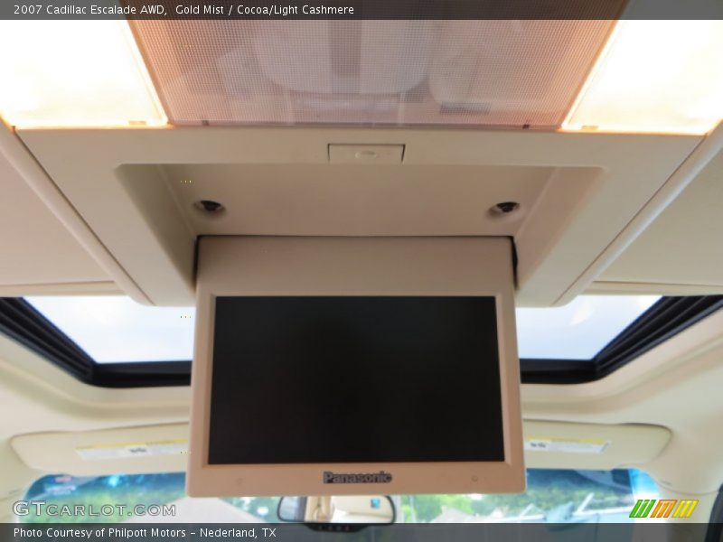Gold Mist / Cocoa/Light Cashmere 2007 Cadillac Escalade AWD