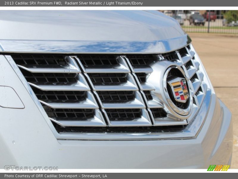 Radiant Silver Metallic / Light Titanium/Ebony 2013 Cadillac SRX Premium FWD