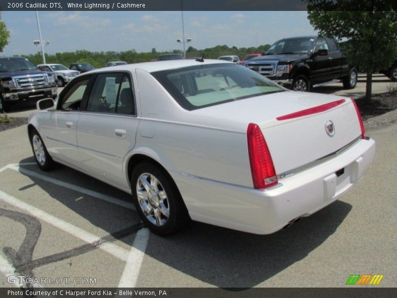 White Lightning / Cashmere 2006 Cadillac DTS