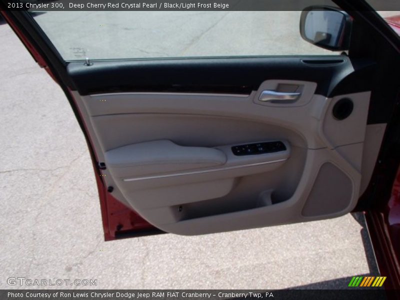 Deep Cherry Red Crystal Pearl / Black/Light Frost Beige 2013 Chrysler 300