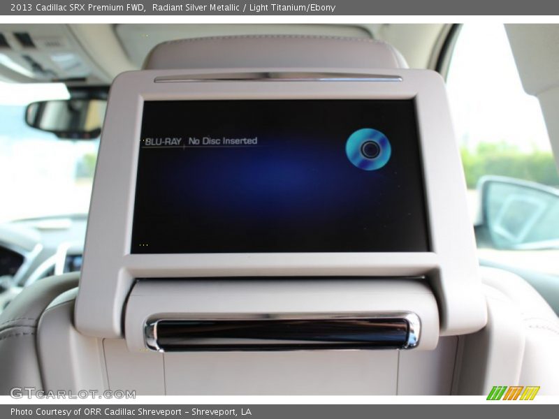 Radiant Silver Metallic / Light Titanium/Ebony 2013 Cadillac SRX Premium FWD