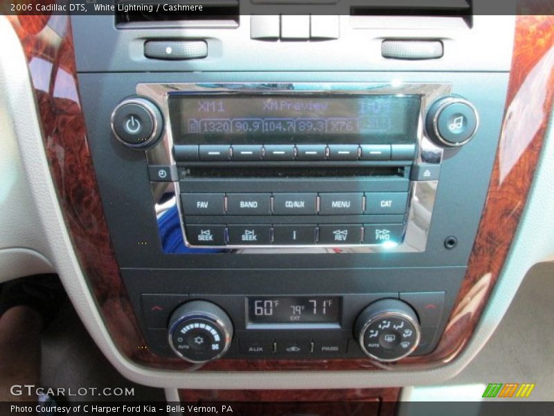White Lightning / Cashmere 2006 Cadillac DTS