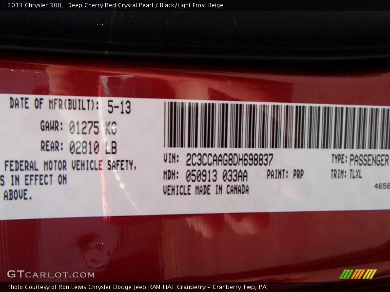 Deep Cherry Red Crystal Pearl / Black/Light Frost Beige 2013 Chrysler 300