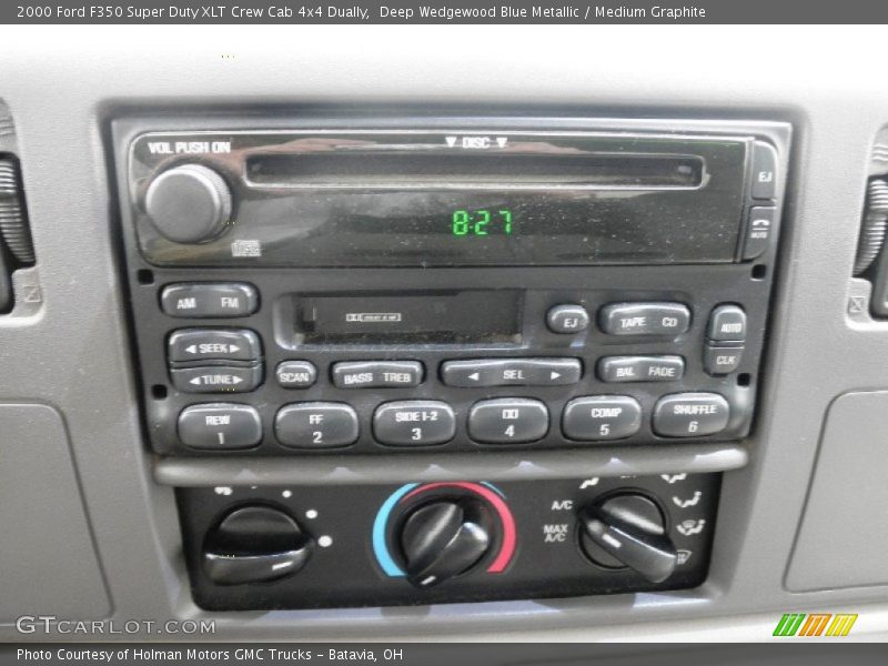 Audio System of 2000 F350 Super Duty XLT Crew Cab 4x4 Dually