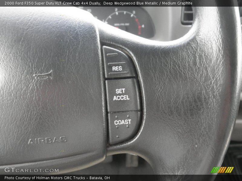 Controls of 2000 F350 Super Duty XLT Crew Cab 4x4 Dually