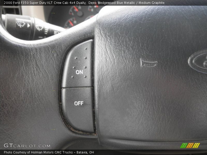 Controls of 2000 F350 Super Duty XLT Crew Cab 4x4 Dually
