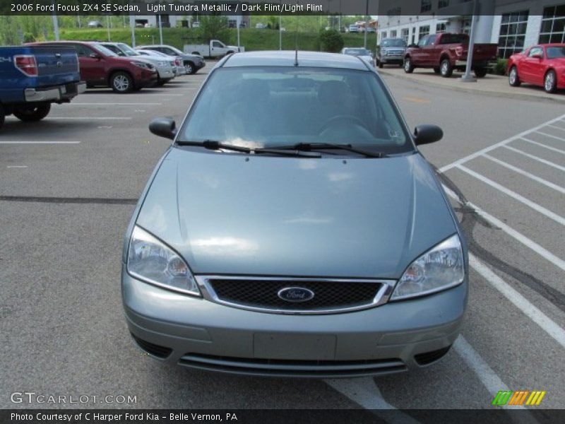 Light Tundra Metallic / Dark Flint/Light Flint 2006 Ford Focus ZX4 SE Sedan