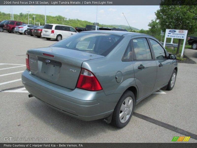 Light Tundra Metallic / Dark Flint/Light Flint 2006 Ford Focus ZX4 SE Sedan