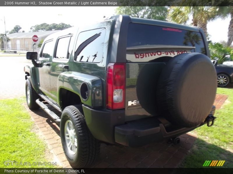 Shadow Green Metallic / Light Cashmere Beige 2006 Hummer H3