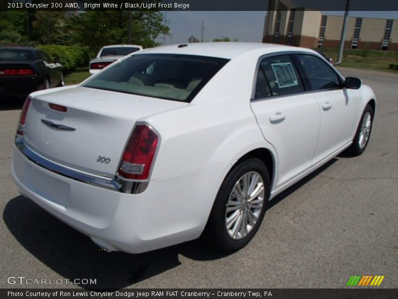 Bright White / Black/Light Frost Beige 2013 Chrysler 300 AWD
