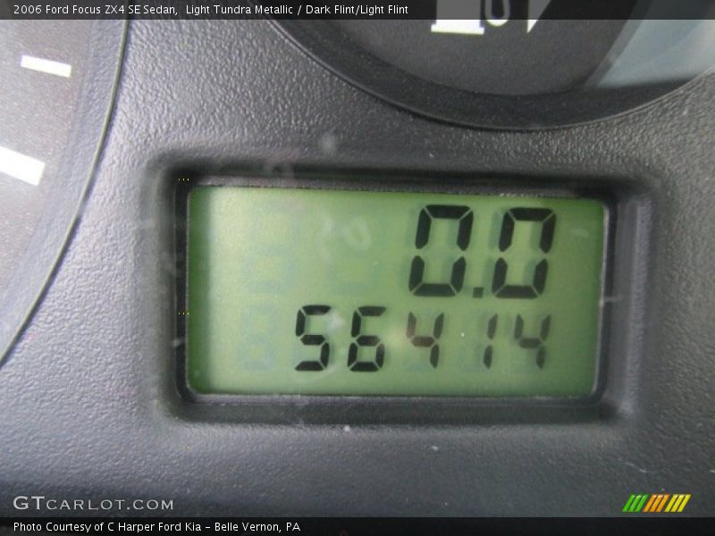 Light Tundra Metallic / Dark Flint/Light Flint 2006 Ford Focus ZX4 SE Sedan