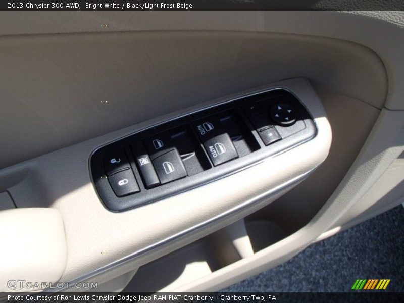 Bright White / Black/Light Frost Beige 2013 Chrysler 300 AWD