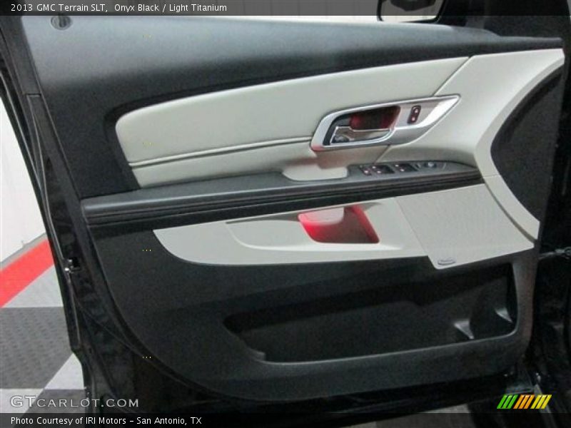 Onyx Black / Light Titanium 2013 GMC Terrain SLT