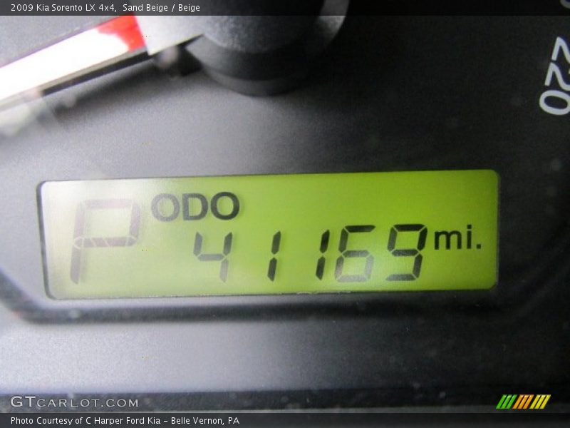 Sand Beige / Beige 2009 Kia Sorento LX 4x4