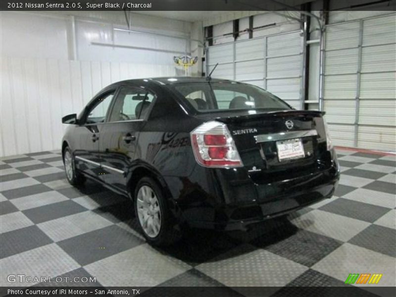 Super Black / Charcoal 2012 Nissan Sentra 2.0 S