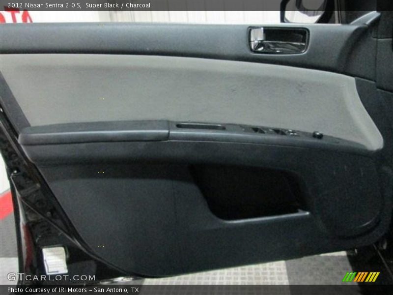 Super Black / Charcoal 2012 Nissan Sentra 2.0 S