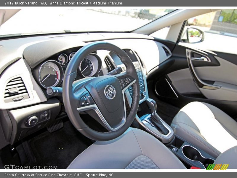 White Diamond Tricoat / Medium Titanium 2012 Buick Verano FWD