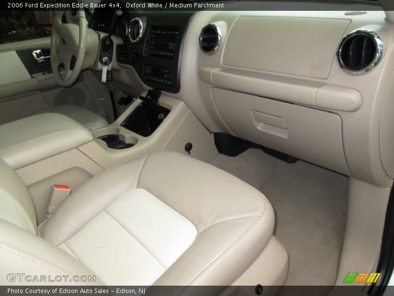 Oxford White / Medium Parchment 2006 Ford Expedition Eddie Bauer 4x4