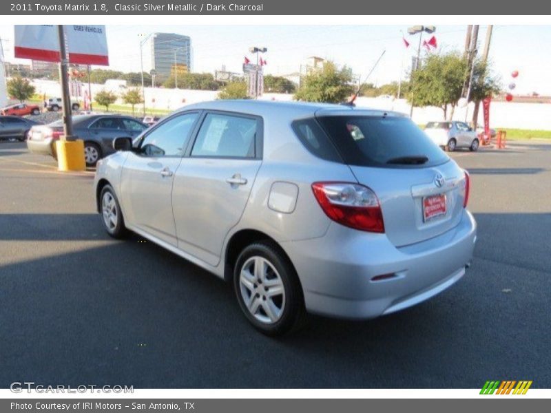 Classic Silver Metallic / Dark Charcoal 2011 Toyota Matrix 1.8