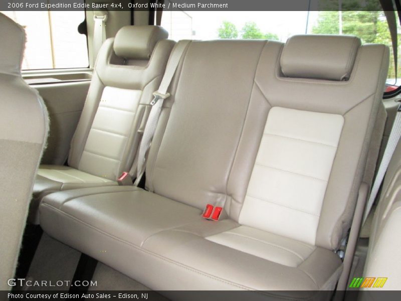 Oxford White / Medium Parchment 2006 Ford Expedition Eddie Bauer 4x4