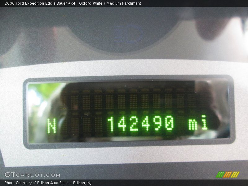 Oxford White / Medium Parchment 2006 Ford Expedition Eddie Bauer 4x4