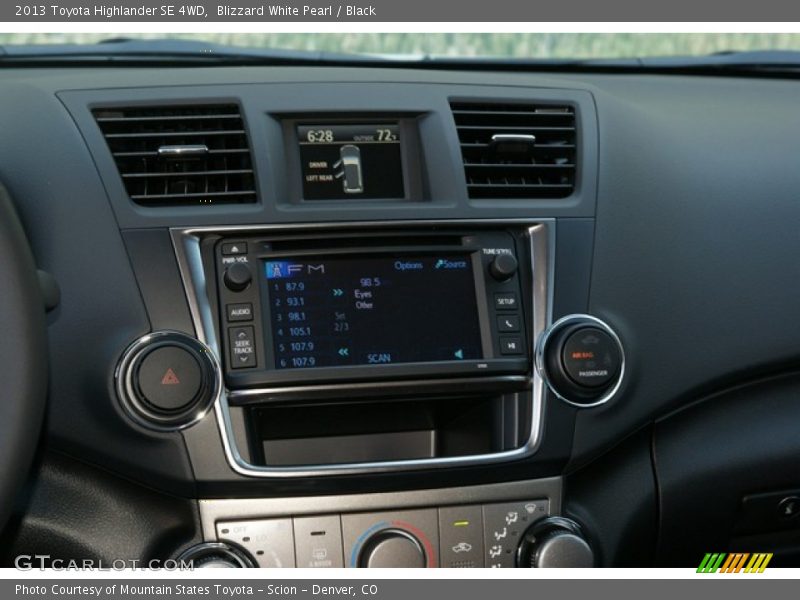 Blizzard White Pearl / Black 2013 Toyota Highlander SE 4WD