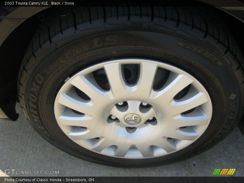 Black / Stone 2003 Toyota Camry XLE