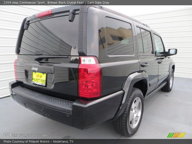 Brilliant Black Crystal Pearl / Dark Slate Gray 2009 Jeep Commander Sport