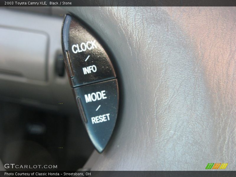 Black / Stone 2003 Toyota Camry XLE