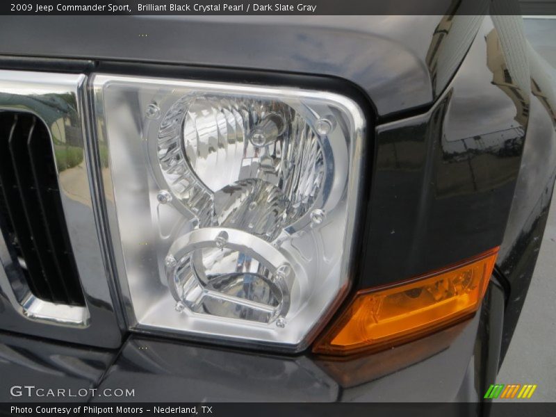 Brilliant Black Crystal Pearl / Dark Slate Gray 2009 Jeep Commander Sport