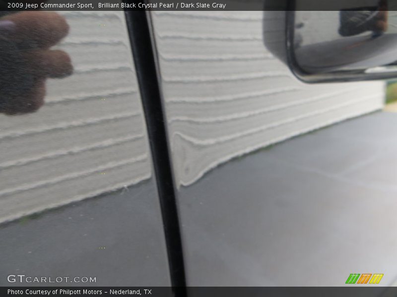 Brilliant Black Crystal Pearl / Dark Slate Gray 2009 Jeep Commander Sport
