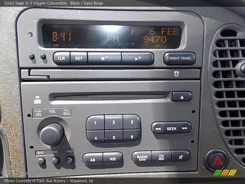 Controls of 2002 9-3 Viggen Convertible