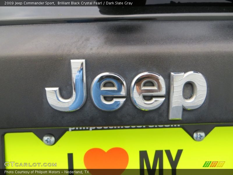 Brilliant Black Crystal Pearl / Dark Slate Gray 2009 Jeep Commander Sport