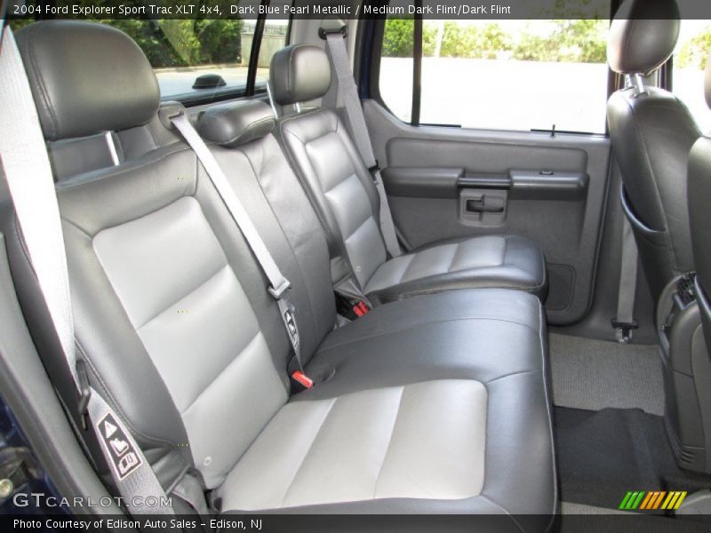 Dark Blue Pearl Metallic / Medium Dark Flint/Dark Flint 2004 Ford Explorer Sport Trac XLT 4x4